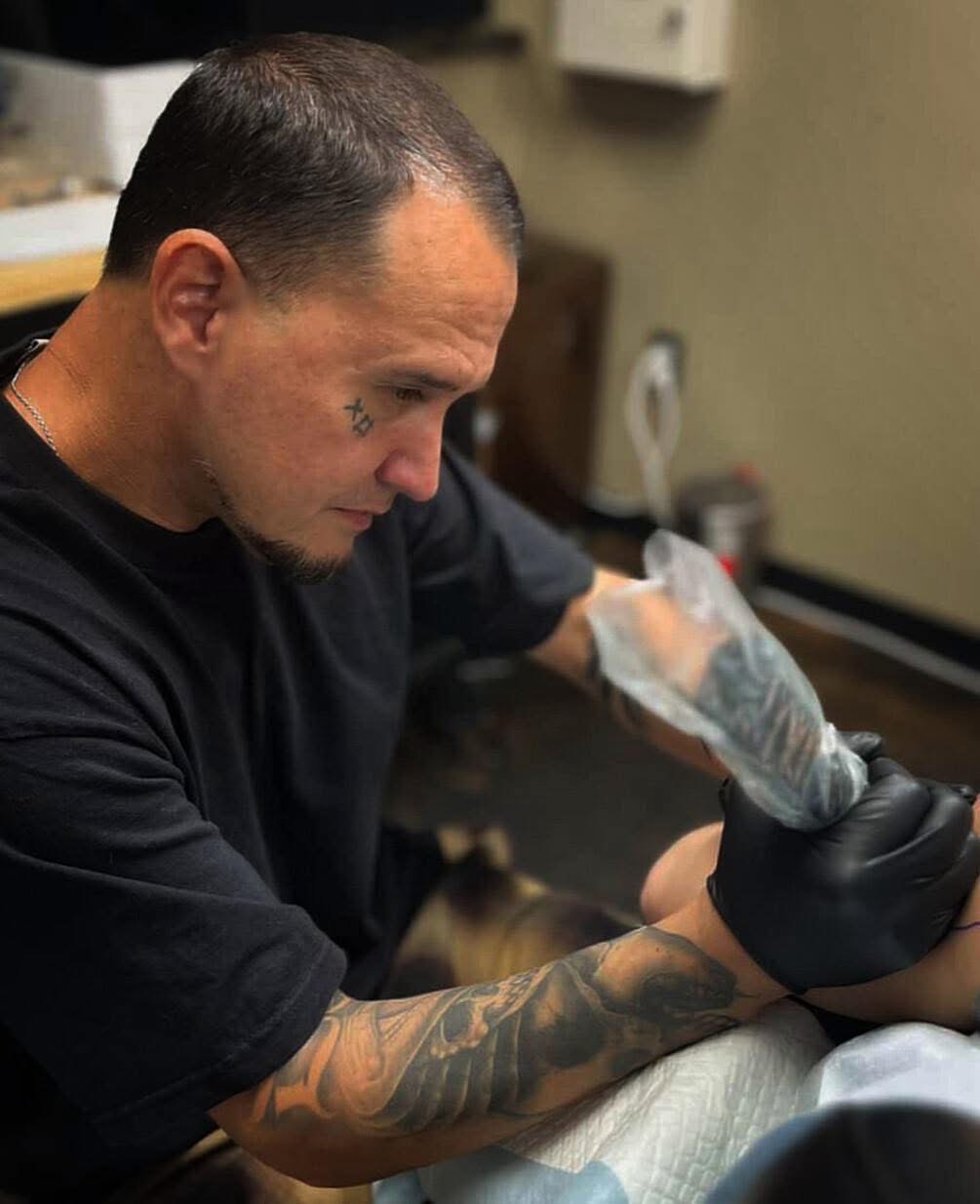 Daryl tattoo artist